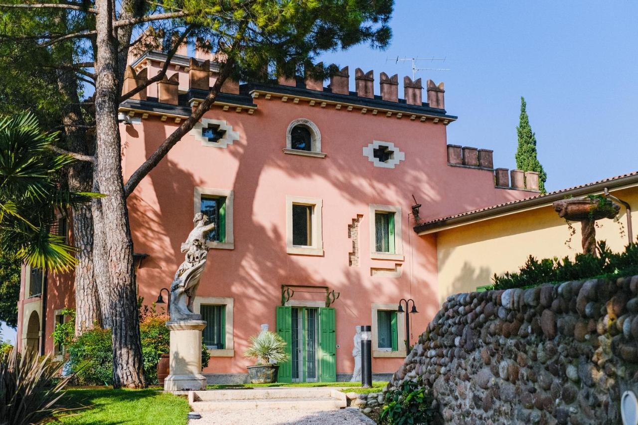 B&B Castel Morino Sona Buitenkant foto